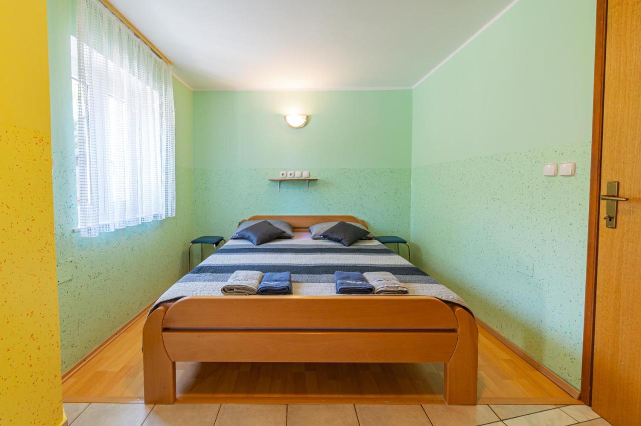 Apartmens Mendula Apartment เซนญ์ ภายนอก รูปภาพ